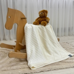 Paturica bebe Diamond din bumbac si tesatura minky, alb laptos